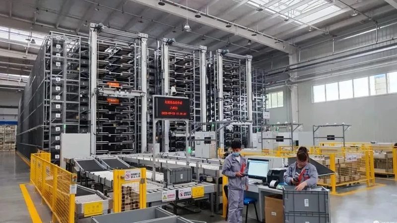 贯通式货架：仓储物流的“高效利器